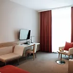 酒店 Und Restaurant 瓦德克雷堡