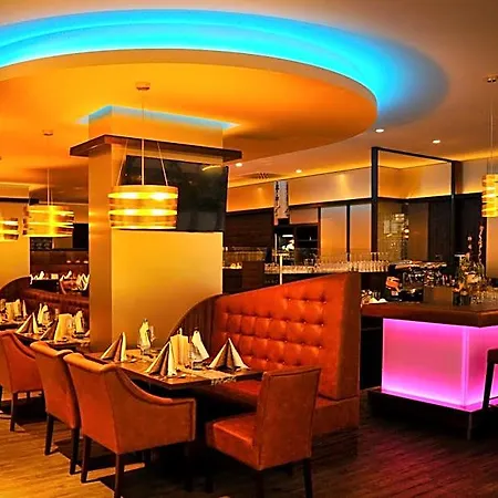 Hotel Und Restaurant