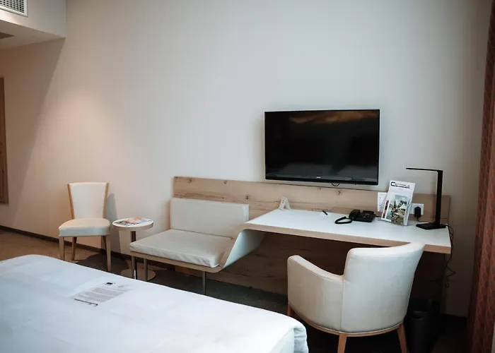 Und Restaurant Hotel Waldkraiburg