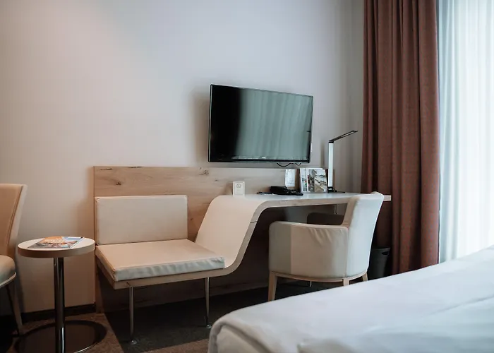Und Restaurant 4* Waldkraiburg